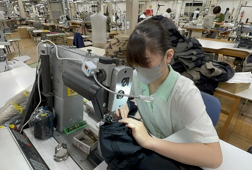 縫製 野口 桃花さん